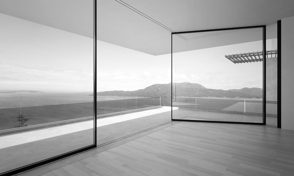 Innovative-Turnable-Corner-Window-System-by-Vitrocsa-2.jpg