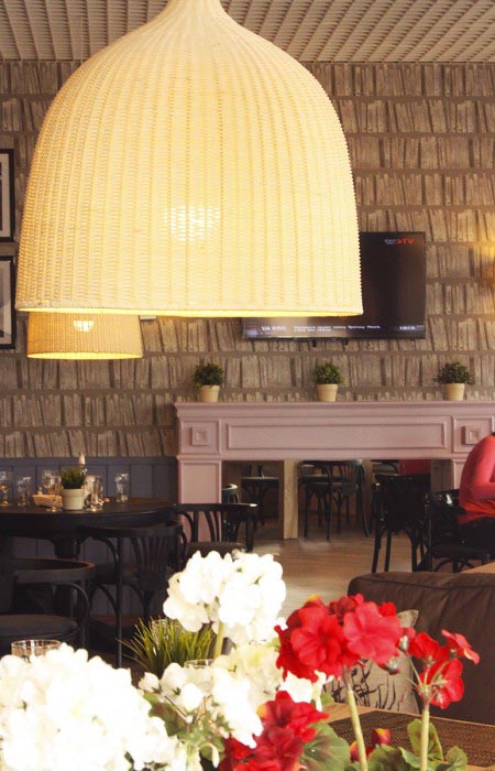 dizain-interiera-cafe-ot-esfera-11.jpg